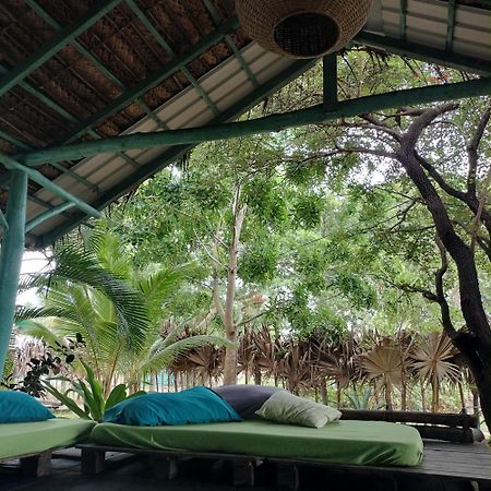 Hotel The Jungle House Arugam Bay Exterior foto